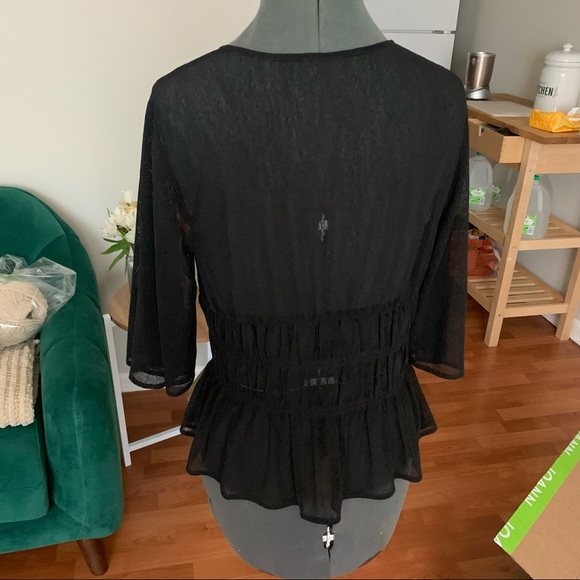 Mesh blouse - Picture 2 of 2